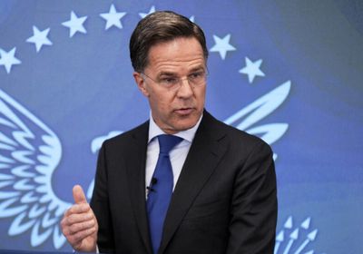 الأمين العام للناتو: توريدات الأسلحة الأمريكية لأوكرانيا مستمرة