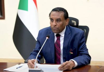 رئيس الوزراء السوداني: لسنا معنيين بمخرجات مؤتمر برلين