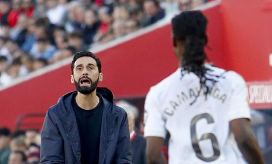 دمّر المباراة.. أربيلوا يهاجم حكم لقاء بايرن ميونخ