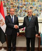 مصر وباكستان تطالبان بسرعة استئناف المفاوضات الأمريكية الإيرانية