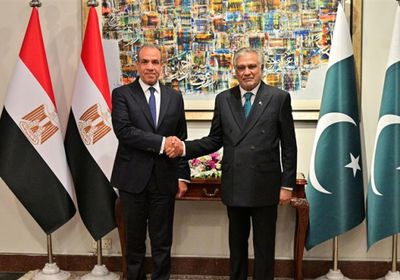 مصر وباكستان تطالبان بسرعة استئناف المفاوضات الأمريكية الإيرانية