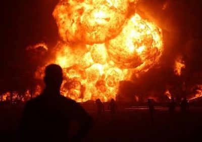 انفجارات وحريق هائل في مصفاة نفط بأستراليا 