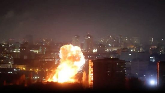 قتلى ومصابون.. هجوم صاروخي روسي على كييف