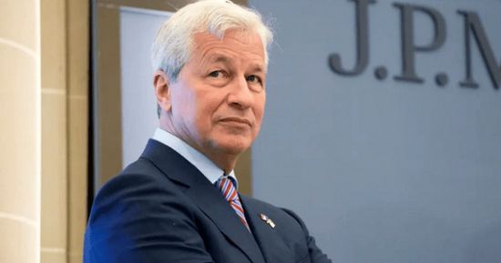 ديمون يطمئن الأسواق: الائتمان الخاص ليس "خطراً منهجياً"