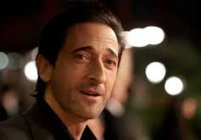 صانعا فيلم يدافعان عن استخدام الذكاء الاصطناعي لتجسيد دور ممثل راحل