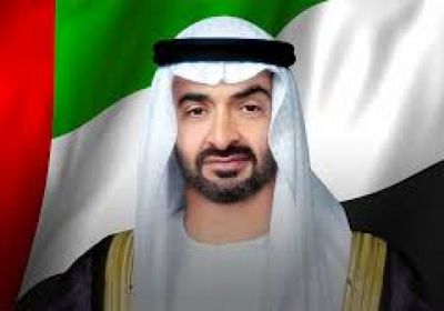 رئيس الإمارات يجري جولة تفقدية في ميناء الفجيرة