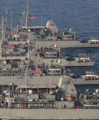 البحرية الأمريكية تحذر من خطر الألغام في مضيق هرمز