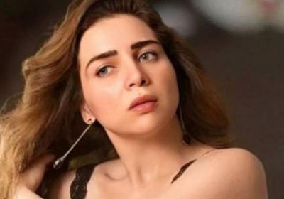 مي عز الدين تخطف الأنظار بإطلالة صيفية ناعمة بعد تعافيها من أزمة صحية