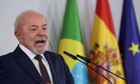 دا سليفا يحذر من بروز هتلر جديد