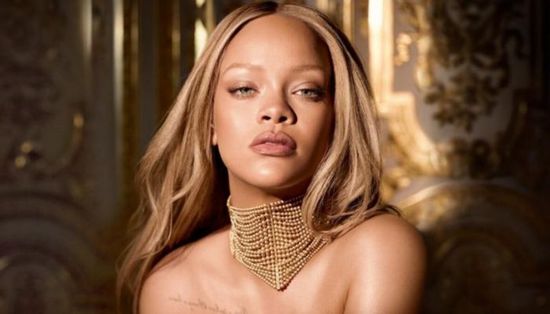 ريهانا تنفي شائعات حملها الرابع بسخرية عبر إنستغرام