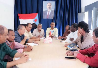 انتقالي عدن يتفقد سير العمل التنظيمي في مديرية دار سعد