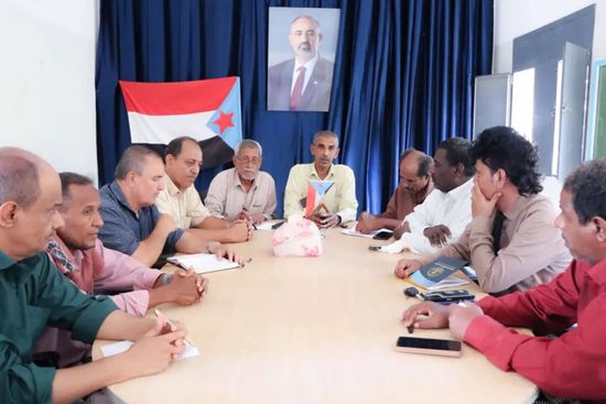 انتقالي عدن يتفقد سير العمل التنظيمي في مديرية دار سعد