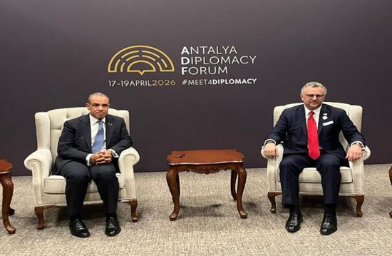 وزير الخارجية المصري يبحث مع كبير مستشاري ترامب تعزيز الشراكة الاستراتيجية