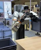 انطلاق أول معرض للروبوتات الشبيهة بالبشر في طوكيو