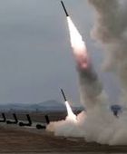 كوريا الشمالية تطلق صواريخ باليستية وتستعرض قوتها وسط حرب إيران