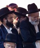 كبير الحاخامين: يهود بريطانيا يواجهون حملة عنف متواصلة