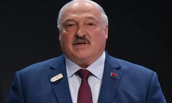 الرئيس البيلاروسي: لست زيلينسكي.. ومستعد للقاء ترامب