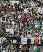 آلاف المغاربة يتظاهرون ضد قانون إسرائيلي يسمح بإعدام معتقلين فلسطينيين