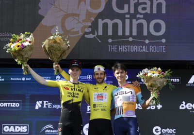 دراج فريق الإمارات يتوج بلقب سباق "أو جران كامينيو"