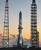 بلو أوريجين تنجح في أول هبوط لمعزز صاروخ معاد استخدامه