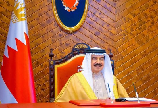 ملك البحرين يوجه بمحاسبة المتورطين في تهديد الأمن الوطني
