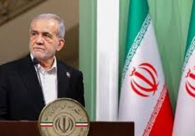 الرئيس الإيراني يشدد على أهمية الدبلوماسية ويؤكد عدم الثقة بأمريكا