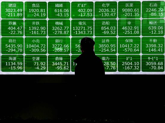 قطاع الذكاء الاصطناعي يدفع مؤشر "نيكي" نحو أعلى مستوياته