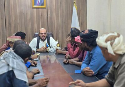 انتقالي حضرموت يوجه بتعزيز العمل التنظيمي في مديرية أرياف المكلا