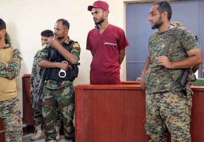 حكماً بإعدام المتهم بقتل سائق الباص زكريا القباطي في كريتر