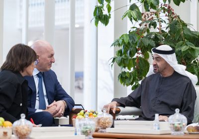 رئيس الإمارات يستقبل وزير الدفاع الإيطالي