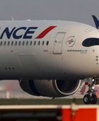 الاتحاد الأوروبي يعتزم تشكيل مخزونات من وقود الطائرات