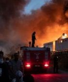 حريق ضخم يلتهم مبنى سكنيًا جنوبي روسيا 