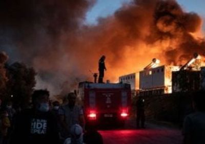 حريق ضخم يلتهم مبنى سكنيًا جنوبي روسيا 