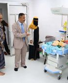 رئيس انتقالي أبين يتفقد مستوى الخدمات الطبية في مستشفى الرازي