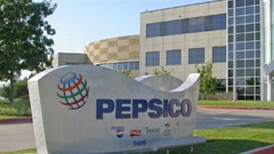 "بيبسيكو" تتوقع موجة غلاء لمنتجاتها مدفوعة بتوترات الشرق الأوسط