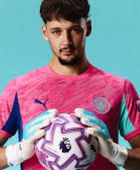 ترافورد: عودتي إلى مانشستر سيتي لم تسر وفق الخطة