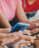 تركيا تقر قانونًا يحظر وسائل التواصل الاجتماعي لمن دون 15 عامًا