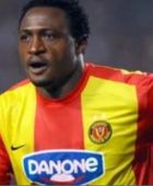 وفاة المهاجم النيجيري مايكل إينرامو إثر أزمة قلبية مفاجئة