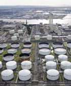 الولايات المتحدة تقترب من التحول لمصدر صافٍ للنفط