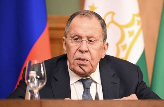 لافروف ينتقد الهيمنة الأمريكية في إيران وفنزويلا