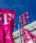 "دويتشه تليكوم" تدرس الاندماج الكامل مع "تي موبايل"