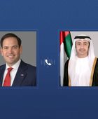 هاتفياً.. وزير الخارجية الإماراتي ونظيره الأمريكي يبحثان التطورات الإقليمية