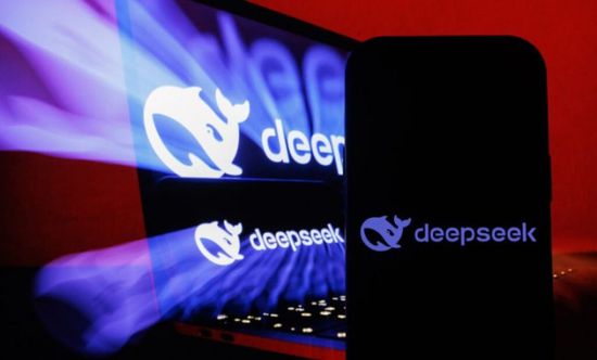 "تنسنت" و"علي بابا" في محادثات للاستثمار بـ "ديب سيك"