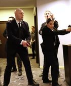 السلطات الأمريكية: تفتش منزل وغرفة فندق منفذ هجوم حفل البيت الأبيض