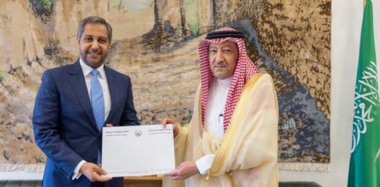 خادم الحرمين الشريفين يتلقى رسالة خطية من رئيس جيبوتي