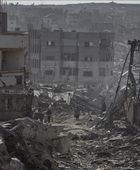 إسرائيل تنفذ عمليات نسف واسعة في غزة