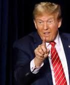 ترامب يهاجم الديمقراطيين: خطابكم يمثل خطورة أمنية