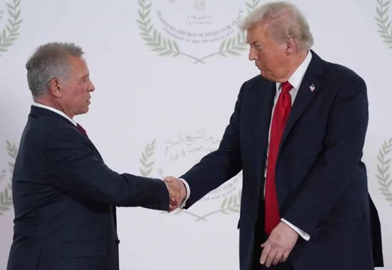 خلال اتصال مع ترامب.. عاهل الأردن يدين هجوم عشاء مراسلي البيت الأبيض