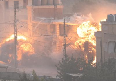 ضربات إسرائيلية تستهدف 20 موقعًا لحزب الله بلبنان