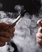 بريطانيا تتجه لتجريم شراء السجائر الإلكترونية للأطفال